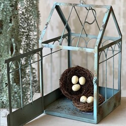 Terrace Coop W/Hanger - 8.25" x 14"