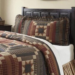 Maisie King PIllow Sham