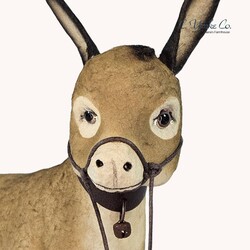 Baby Donkey Tan - 6" x 6"