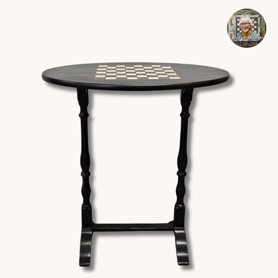 Checkerboard Black Oval Table