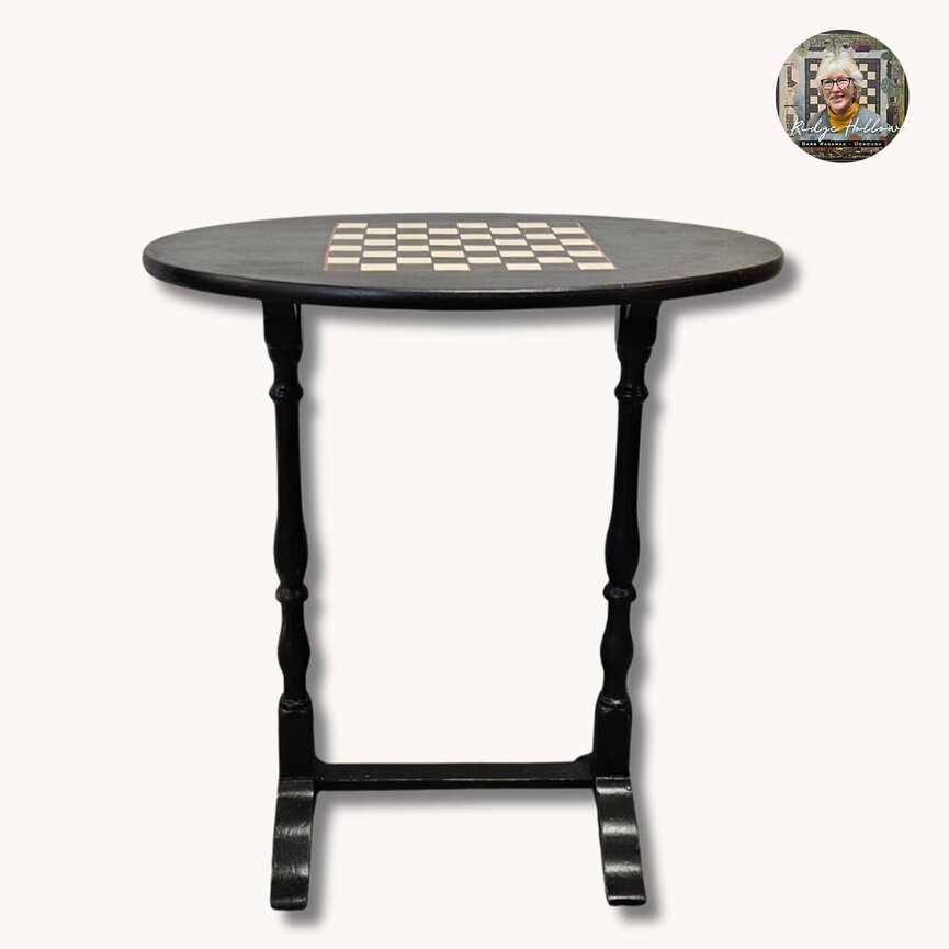 Checkerboard Black Oval Table - 26" x 24" x 16"