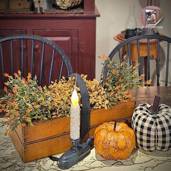 Peddler Box in Pumpkin over Black with Leather Handle