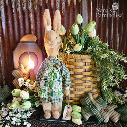 Mara Rabbit in Shamrock Apron - 20"