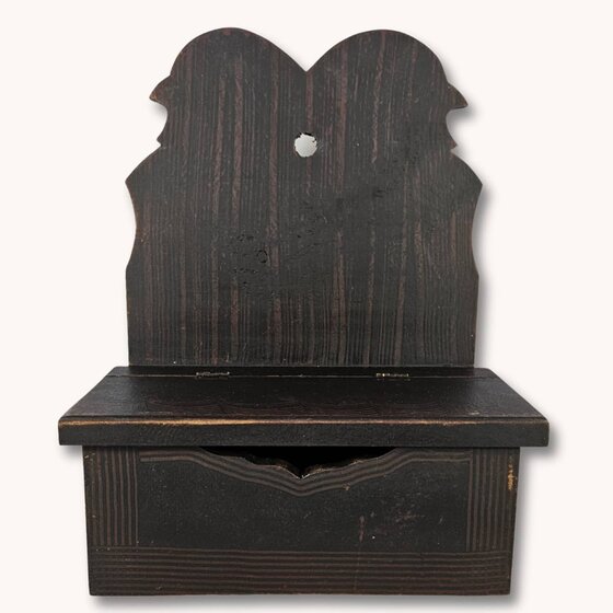 Black Wall Box with Lid
