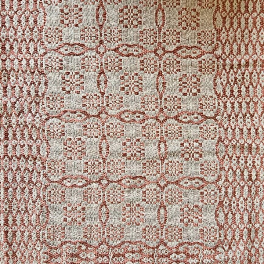 Saratoga Rust Linen Short Runner - 14" x  32"