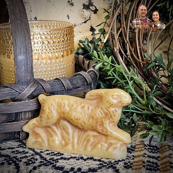 Running Rabbit Natural Beeswax - Small