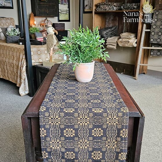 Gettysburg Black over Mustard Long Runner