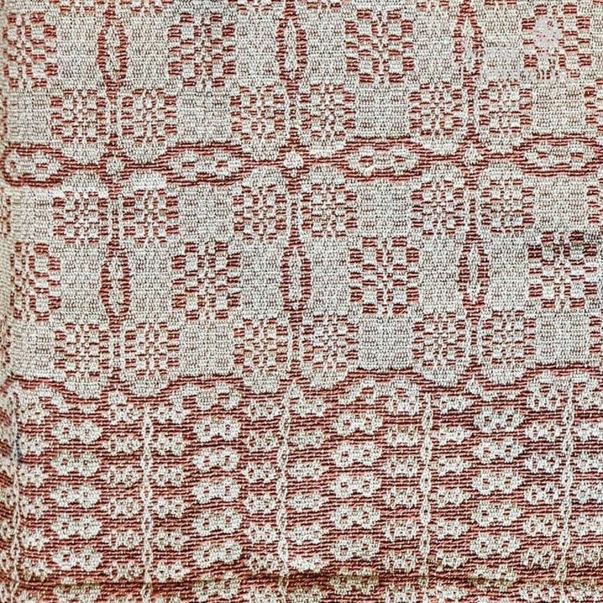 Pine Creek Saratoga Rust Linen Table Square - 34"