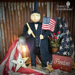 Abe Lincoln Holding Rolled Scroll & American Flag - 21"
