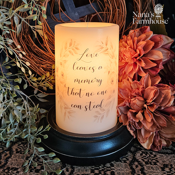 Love Leaves Memory Wreath Candle Sleeve - Vanilla
