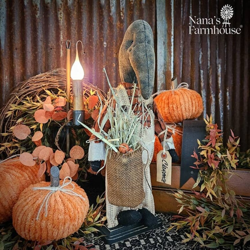 Clarence Boy Crow Tan Grain Sack Overalls Pumpkins In Long Bag - 16.5"