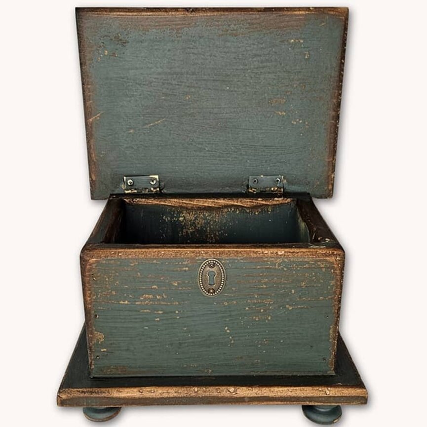 Sugar Box in Arnett Blue - 11" W x 8" D x 8" T