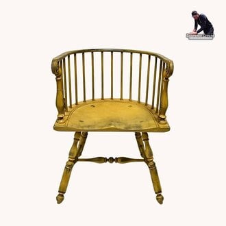 Low Back Arm Chair