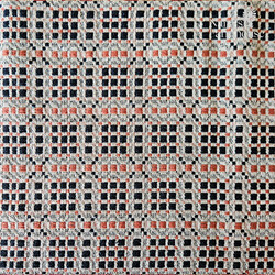 Pine Creek Smithfield Black Rust Linen Table Square - 34"