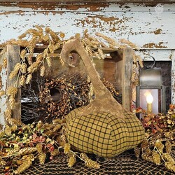 Curly Top Pumpkin with Squares - 13" x 12"