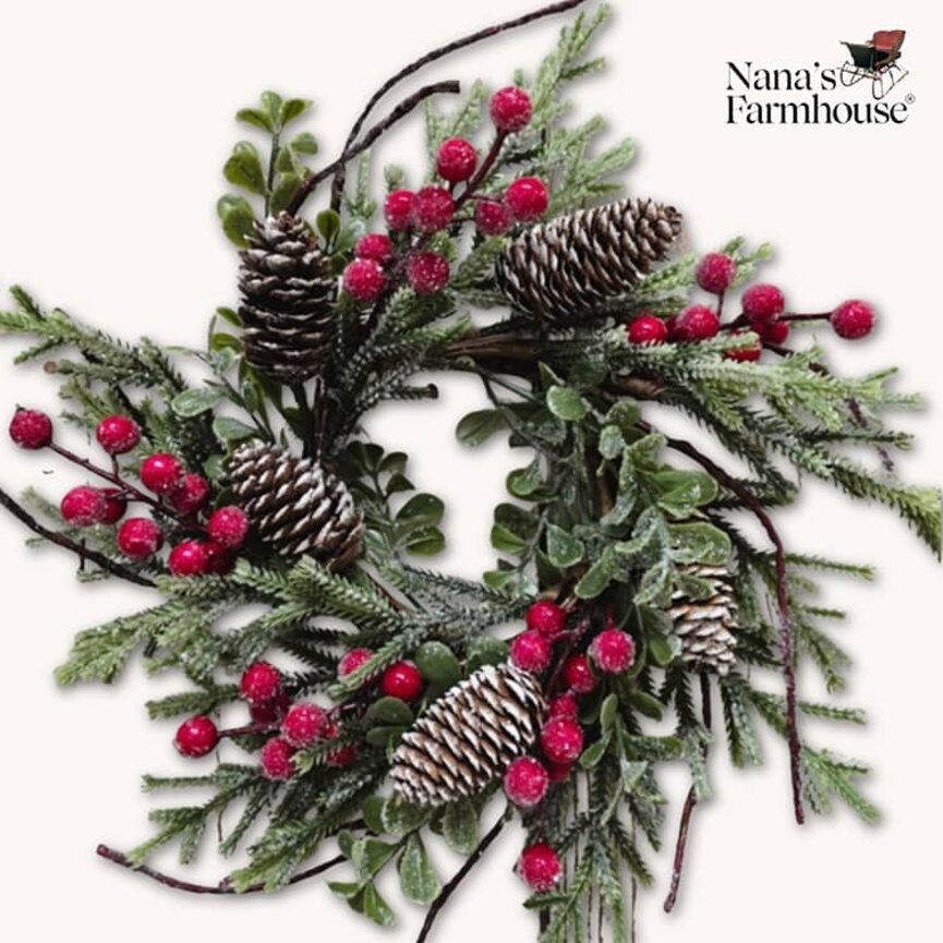 Crimson Berry & Pine Candle Ring - 4.5"