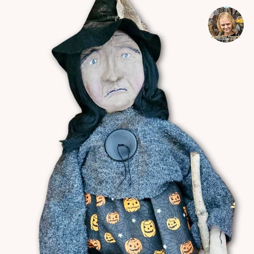 Clay Face Witch Pumpkin Printed Dress with Pumpkin & Broom - 21"