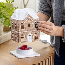 Gingerbread House Canopy Illumination Fragrance Warmer - 7" x 4.75"