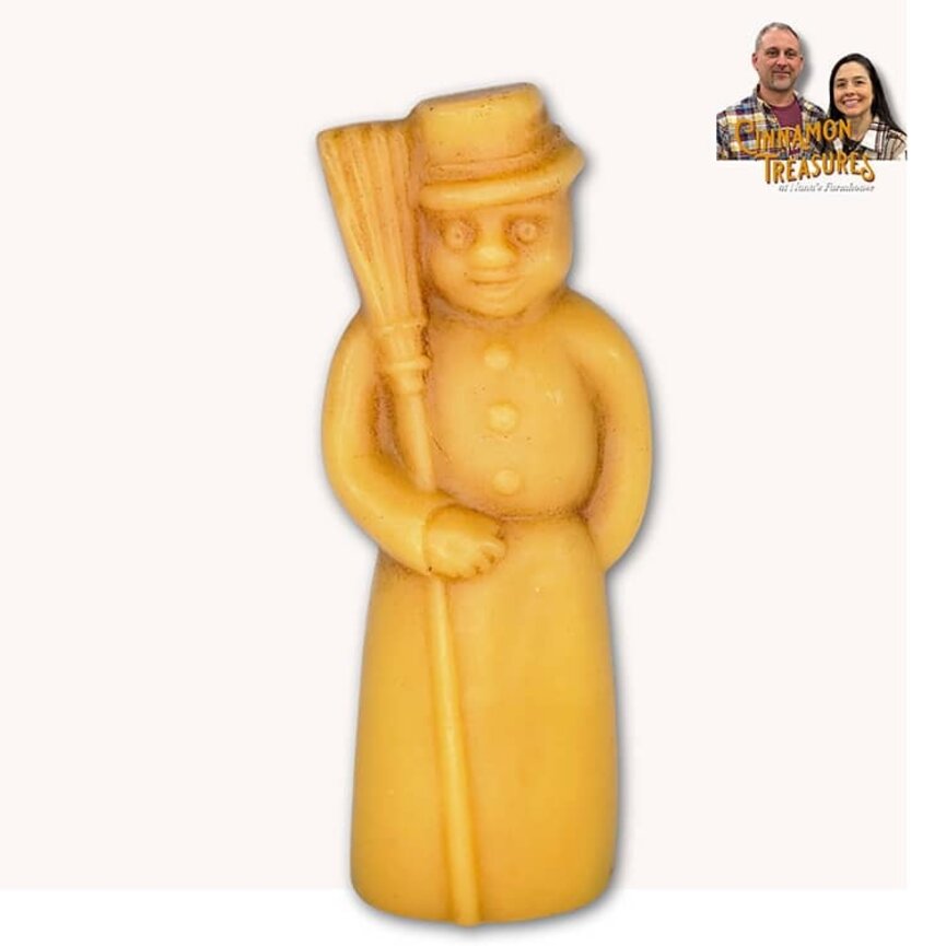 Natural Beeswax Snowman with Broom - 6.25"