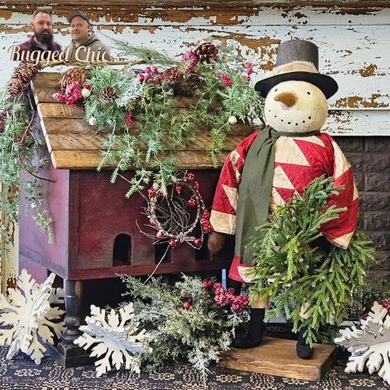 Snowman Quilted Robe Holding Wreath