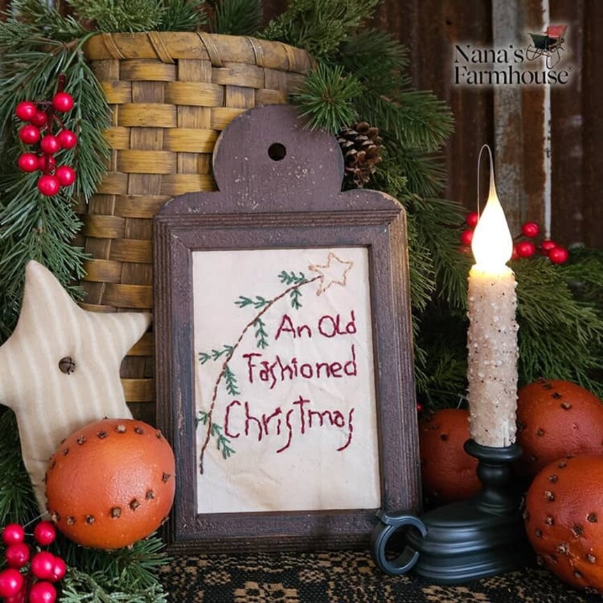 Distressed Frame An Old Fashioned Christmas Needle Punch - 12" x 7"