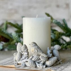 Feathered Woods Center Piece - 7.5" x 6.75"