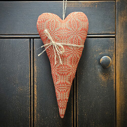 Wickford Coverlet Heart in Red and Tan - 12" x 5"