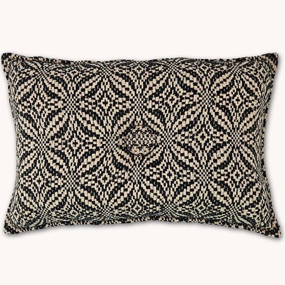Windmill Coverlet Pillow Black Cream