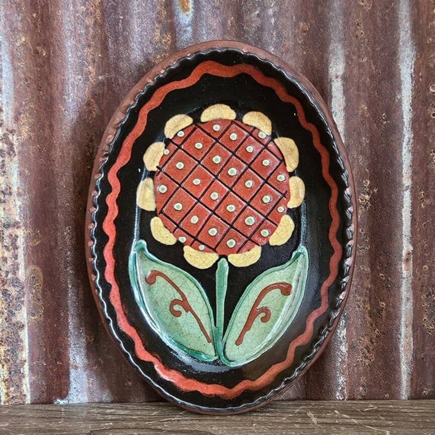 Smith Redware Round Flower with Black Background Oval Plate - 6.5"
