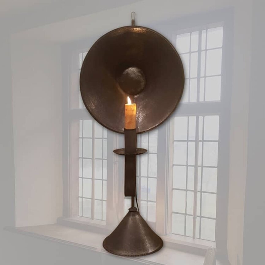 Cyrus Flicker Table Lamp with Burnt Ivory Moving Flame Bulb - 27"