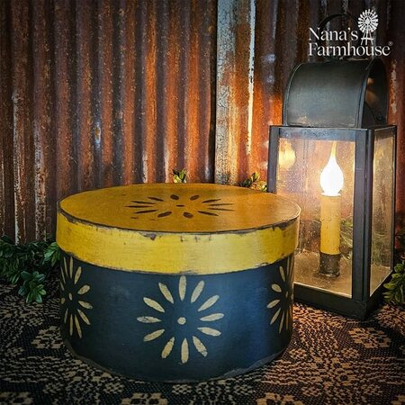 Colonial Design Round Box with Lid Black Mustard - 10"