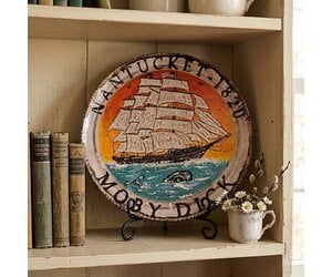 英国ヴィンテージ　RyePottery Wally Cole作　手描き鳥OV皿 Nantucket 1820 Whaling Ship Moby Dick Redware | Nana's Farmhouse