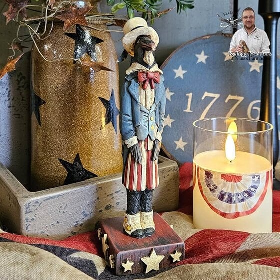 Patriotic Crow Hand Carved on Wooden Base