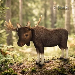 Moose with Antlers Small - 11"