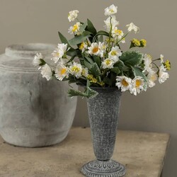White Paper Daisy Bush - 12"