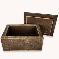 Cabin Brown Primitive Lidded Box - 8.5"