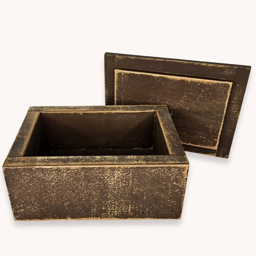 Cabin Brown Primitive Lidded Box - 8.5"