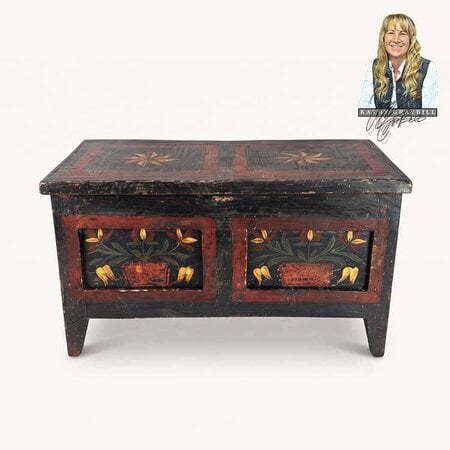 Black Antique Mini Chest