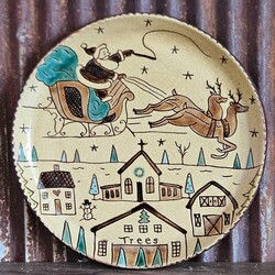 Smith Redware Santa Flying In Sled Round Plate - 10.5"