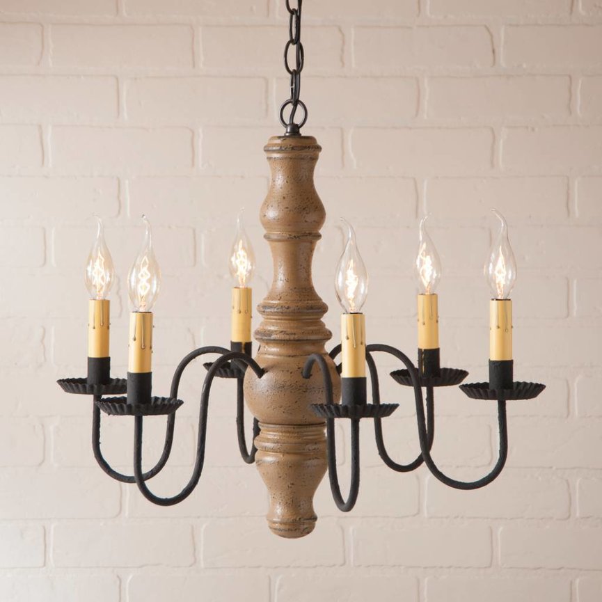Gettysburg Wood Chandelier in Americana