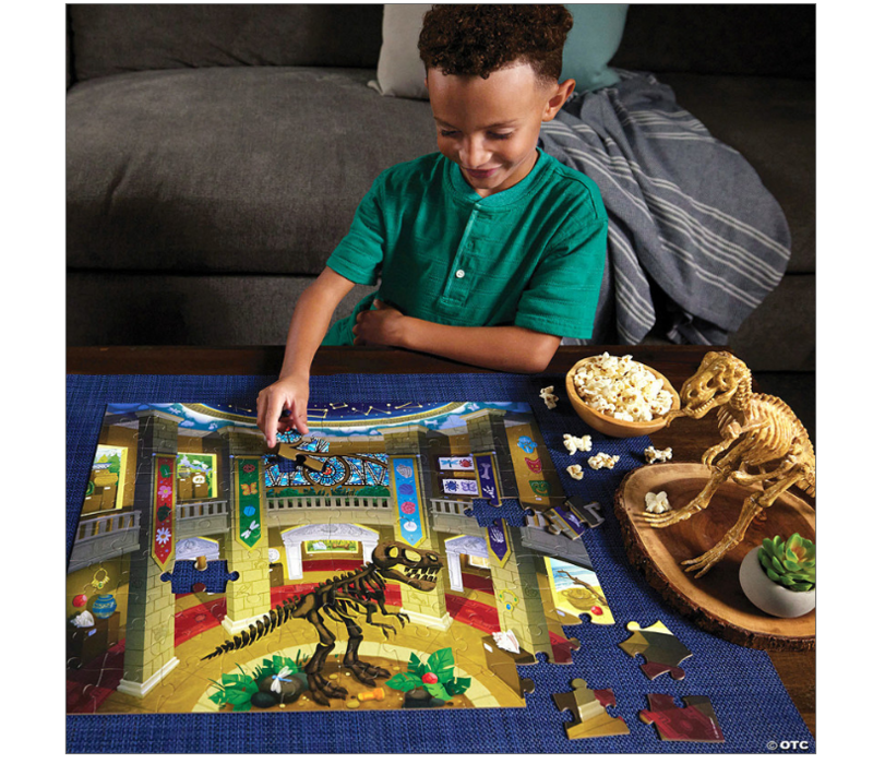 Museum at Midnight Seek and Find Glow Puzzle*
