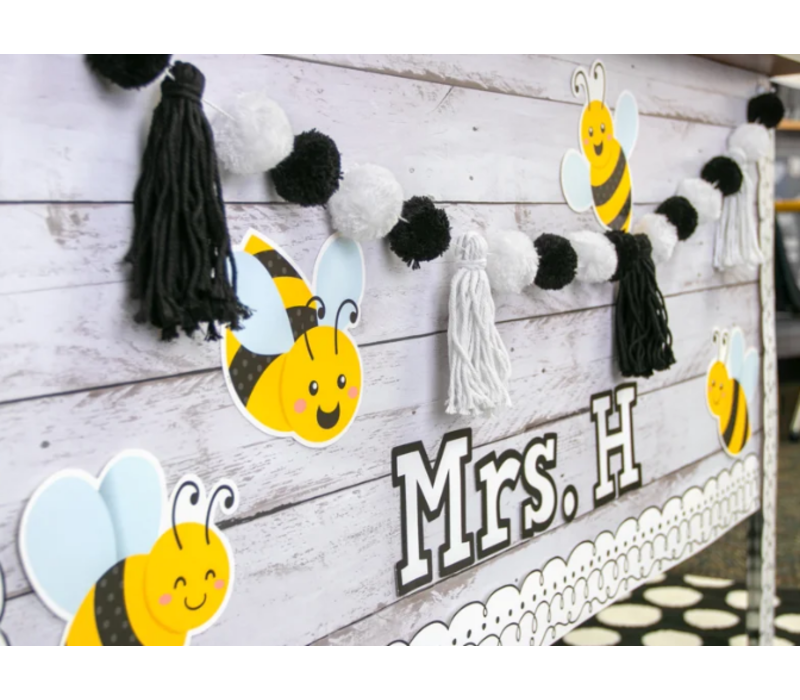 Buzzing Bees Accents/ Cut Outs*