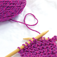 Friendly Loom Discover Knitting: Scarf Kit-pink*