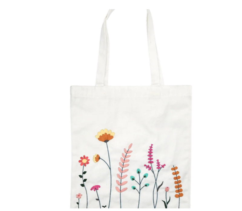 MEADOW FLOWERS TOTE BAG EMBROIDERY KIT