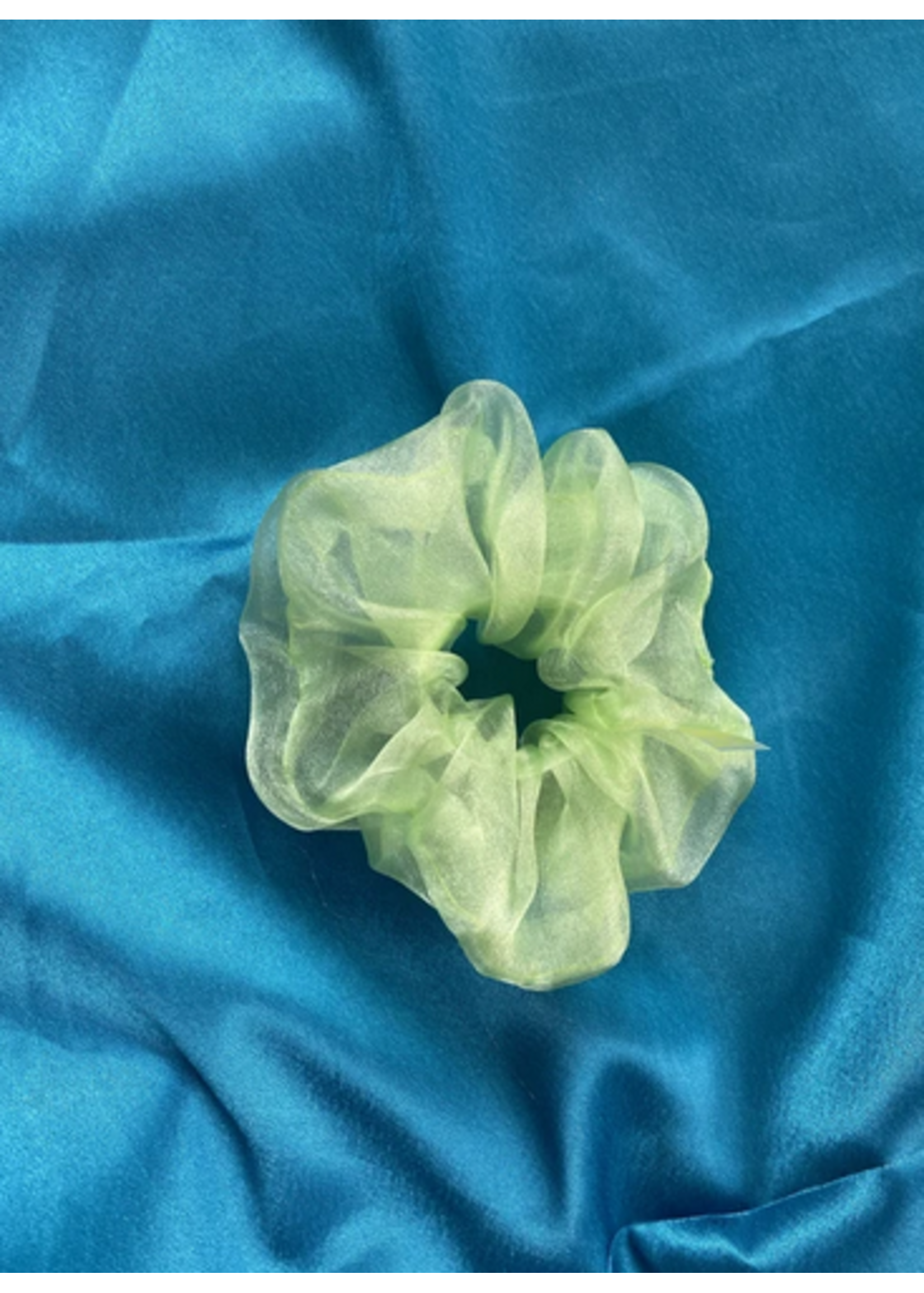 RoomShop Mini Cloud Scrunchie