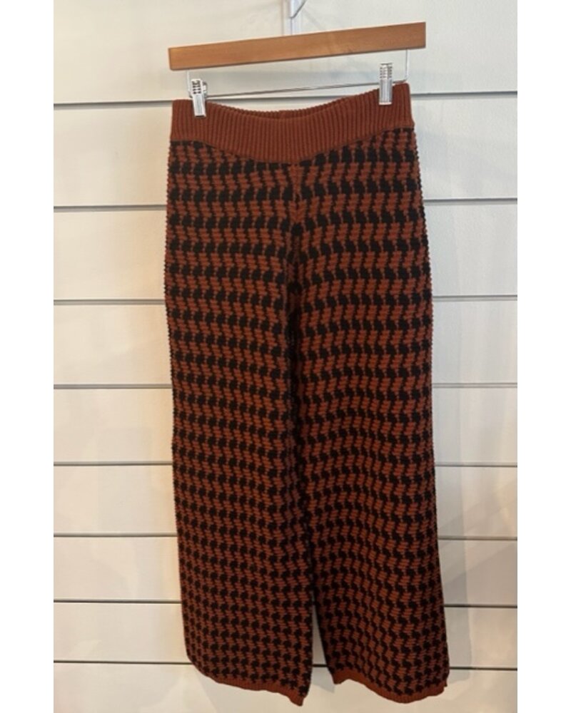 Little Lies Houndstooth Knit Pant