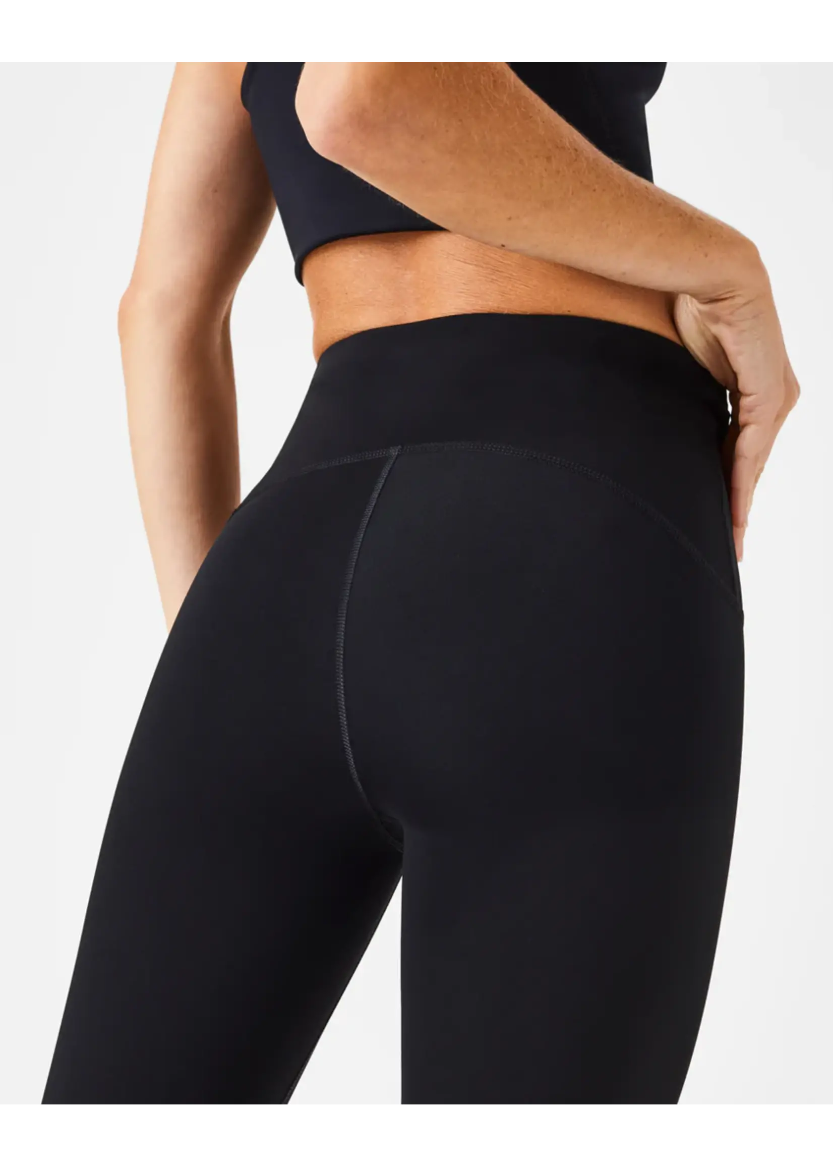 SPANX Booty Boost 7/8