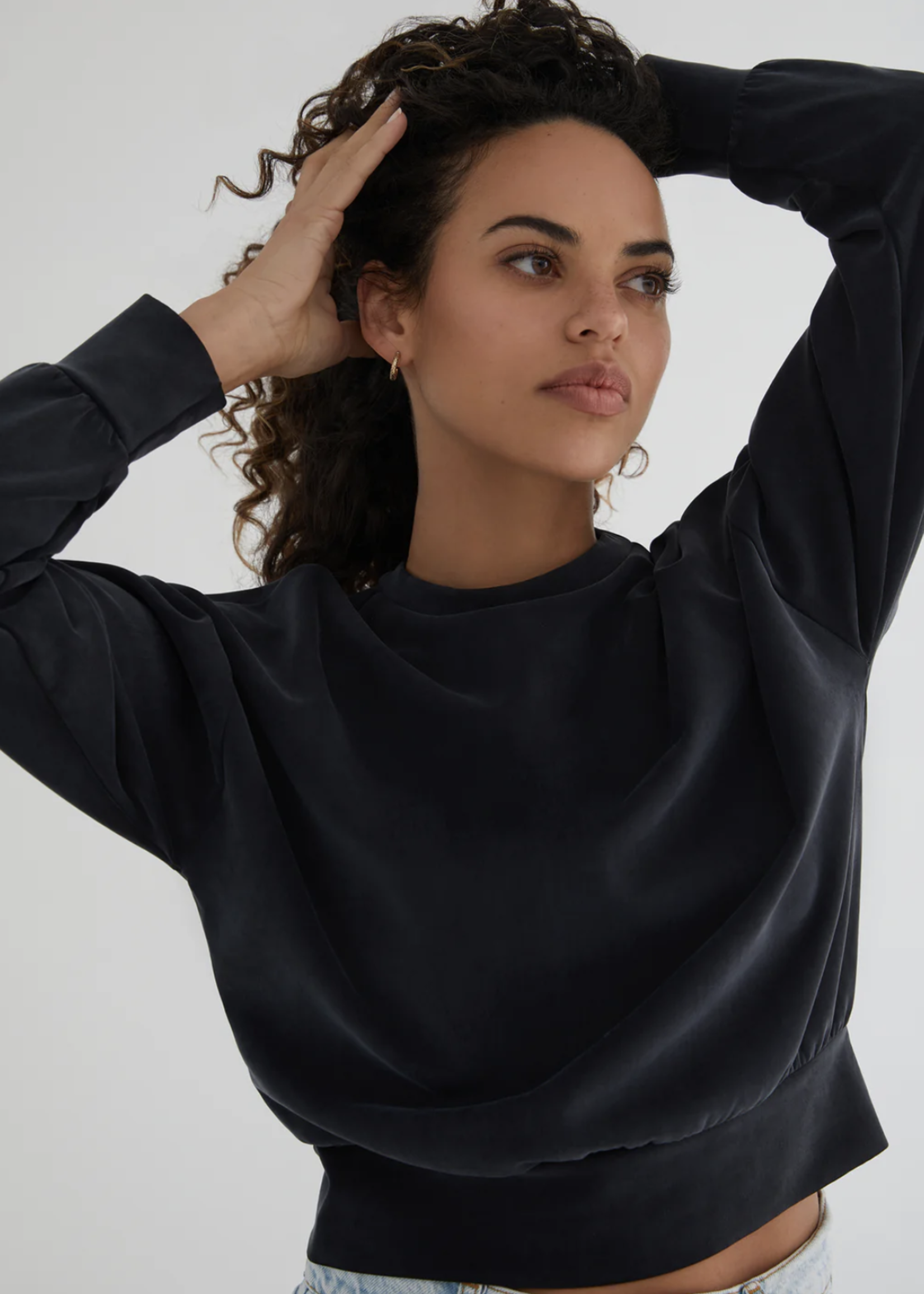 KADA Power Pullover