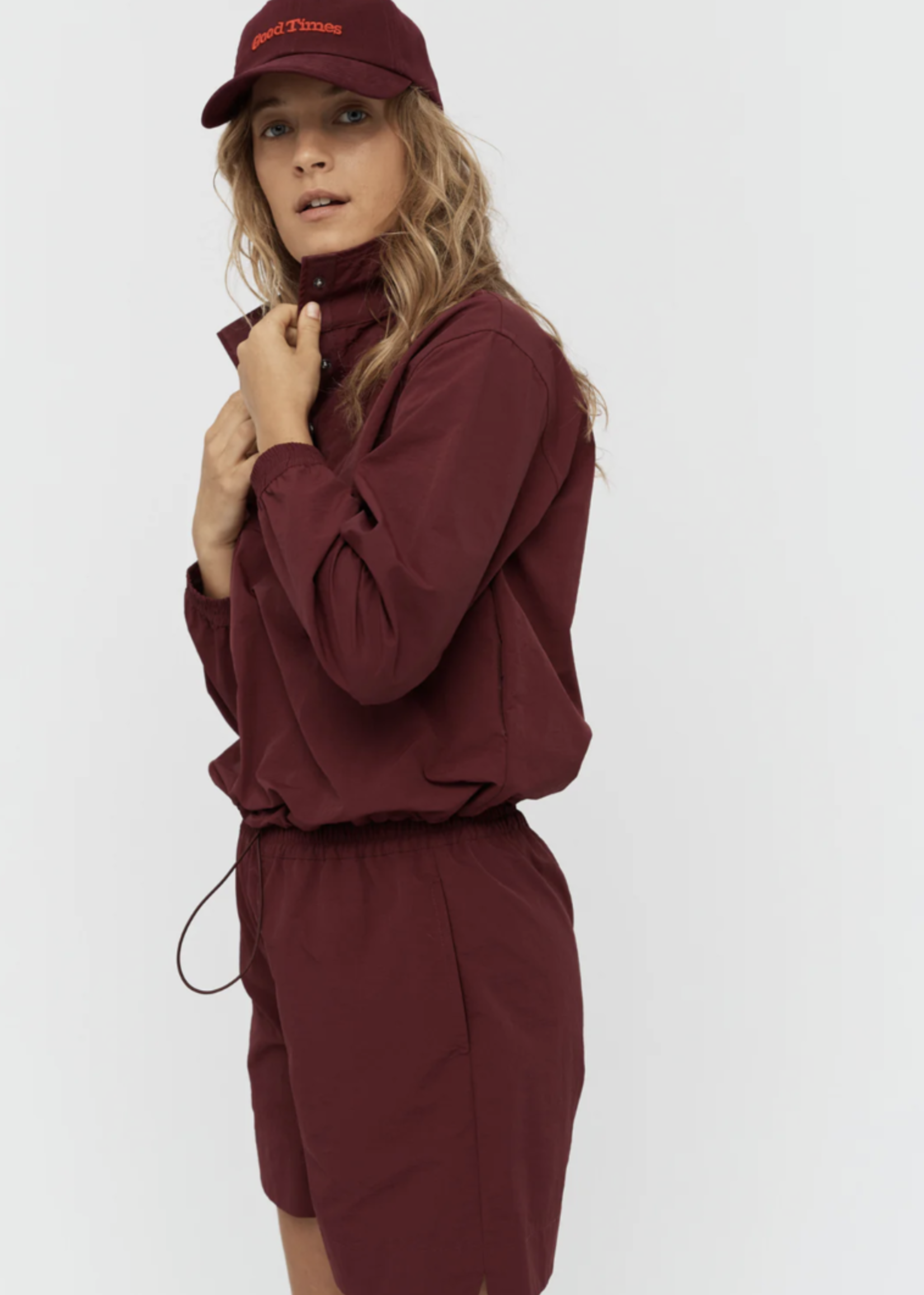 LMND Sprint Windbreaker