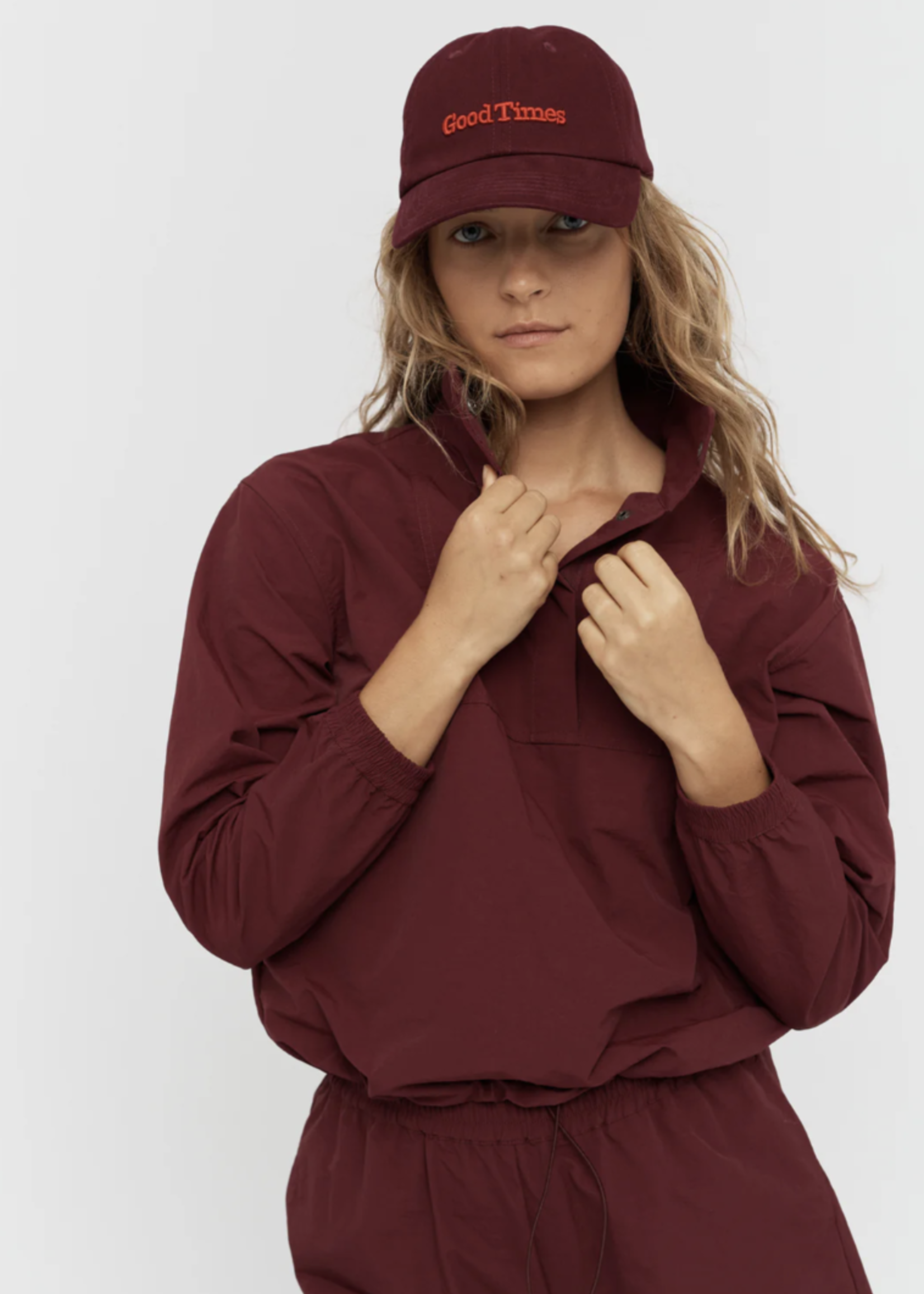 LMND Sprint Windbreaker